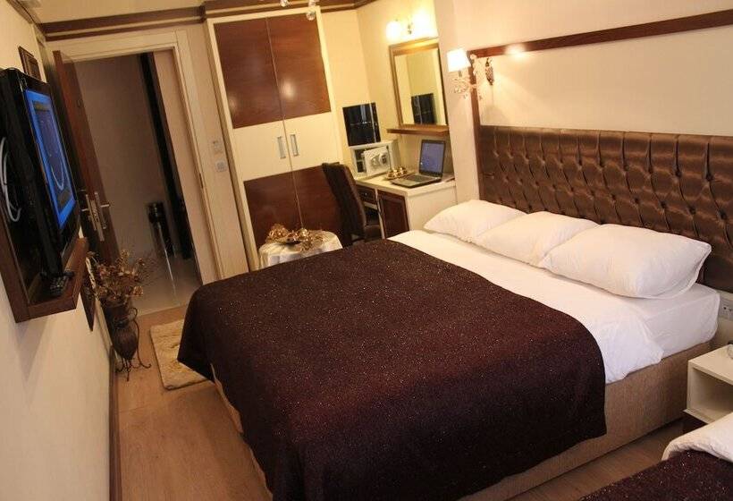 اتاق استاندارد, Gloria Tibi