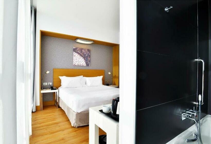 스탠다드 룸 킹사이즈 침대, Hilton Garden Inn Milan North