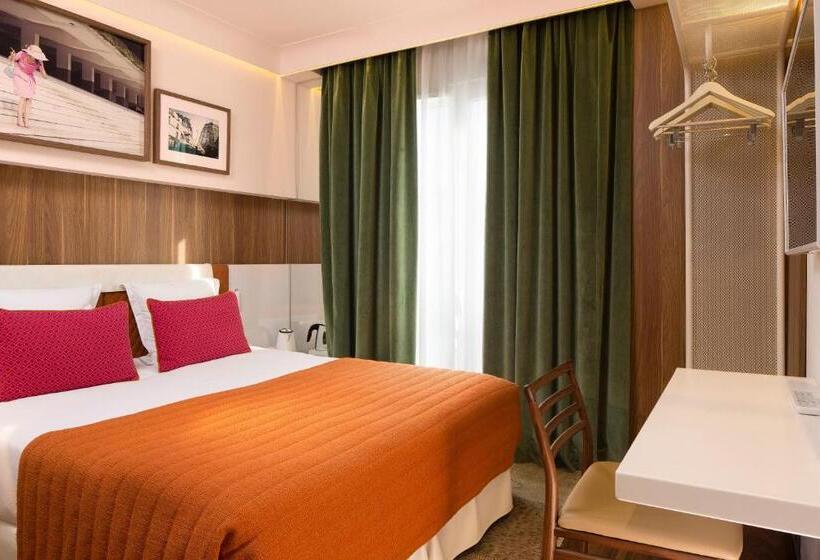 اتاق سوپریور, Eiffel Turenne