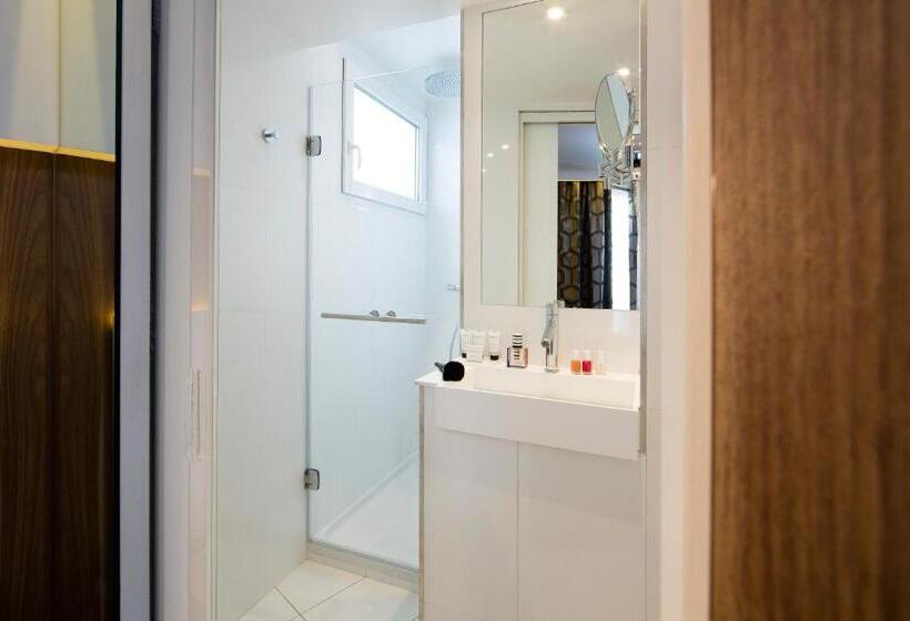 اتاق استاندارد, Eiffel Turenne