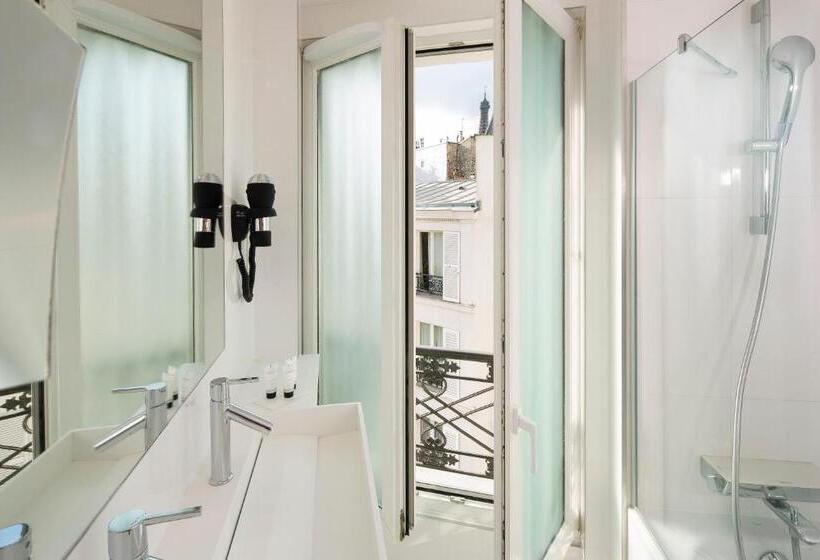 اتاق پرستیژ, Eiffel Turenne