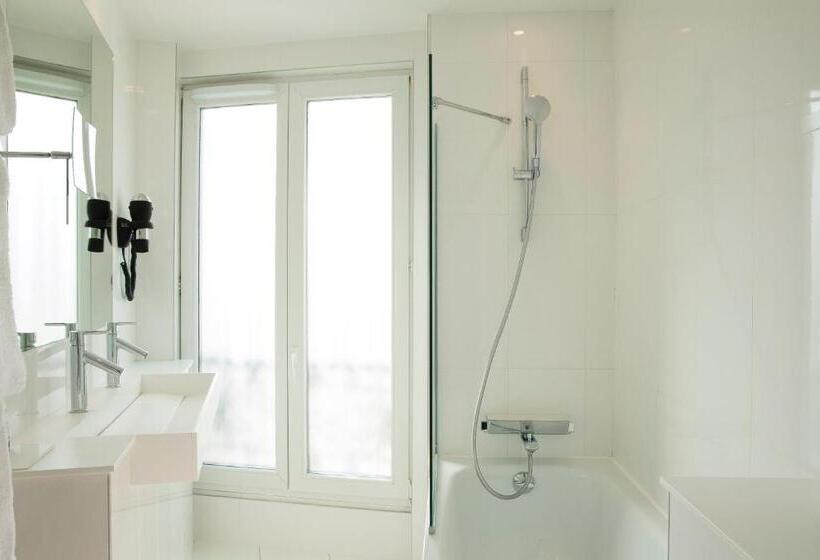 اتاق پرستیژ, Eiffel Turenne