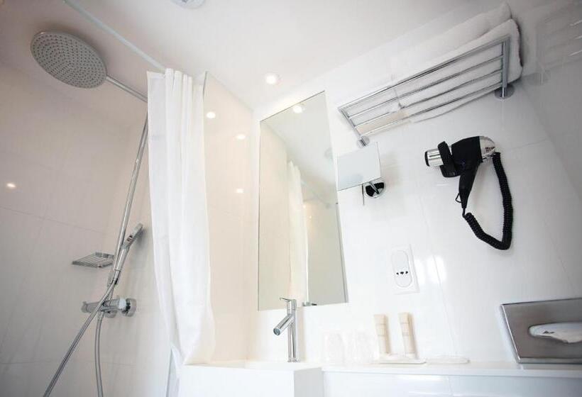 اتاق کلاسیک, Eiffel Turenne