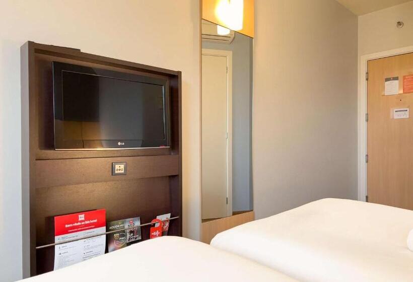 Номер Стандарт, Ibis Passo Fundo Centro