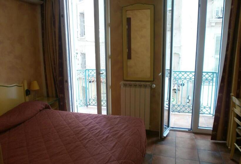 غرفة قياسية, Little Palace