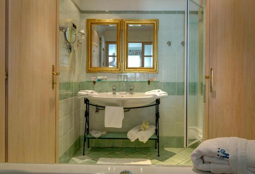 Standard Szoba Erkéllyel, Miramar