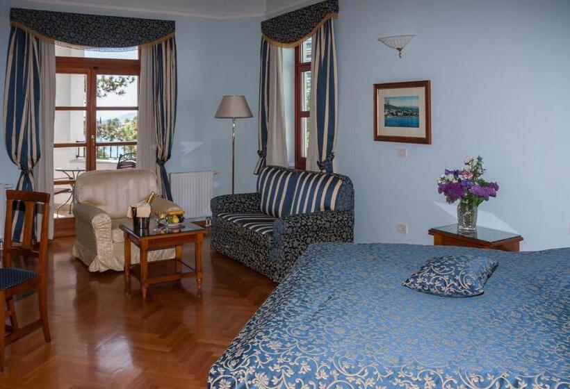 Tengerre Néző Deluxe Szoba, Miramar