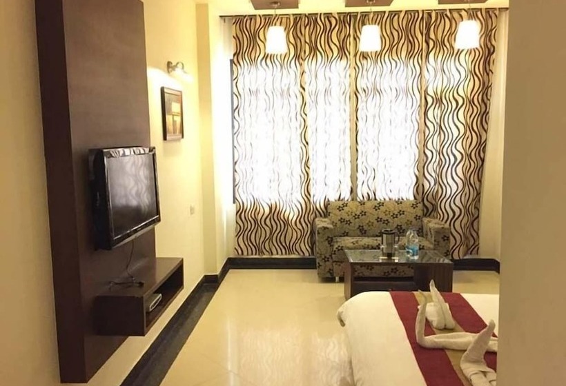 اتاق رویال, Namaskar Residency