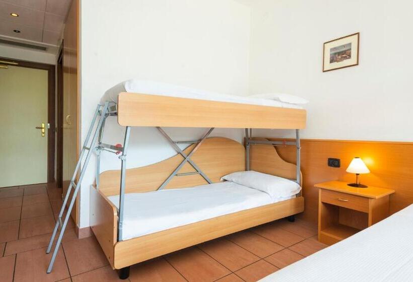 四人标准间, Park Hotel Abbadia