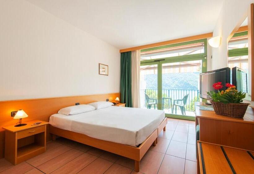 标准间带湖景, Park Hotel Abbadia