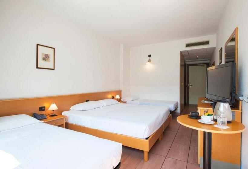 四人标准间, Park Hotel Abbadia