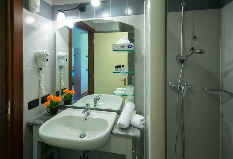 四人标准间, Park Hotel Abbadia