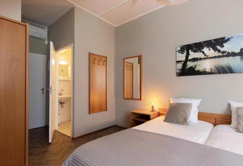 غرفة كومفورت, Restaurant Mondriaan