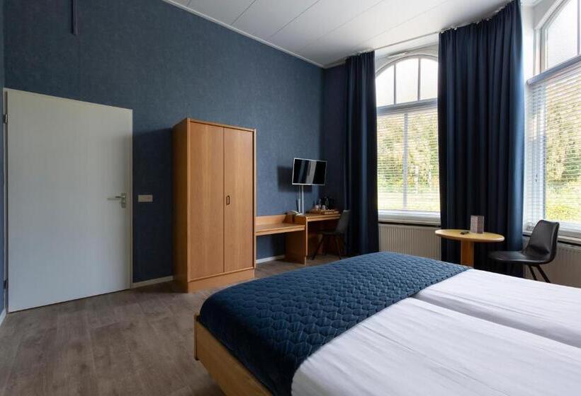 غرفة سوبيريور, Restaurant Mondriaan