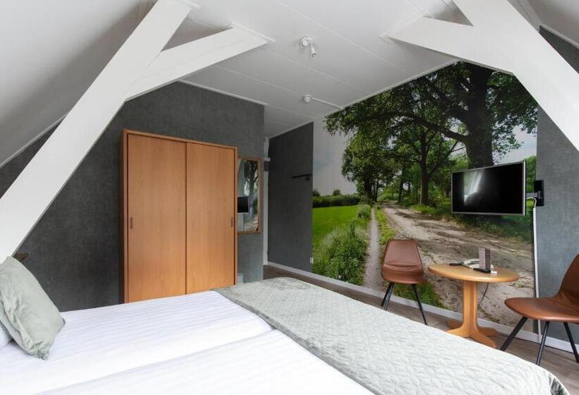 غرفة سوبيريور, Restaurant Mondriaan