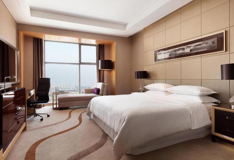 Номер Deluxe Кровать Кинг, Sheraton Zhenjiang