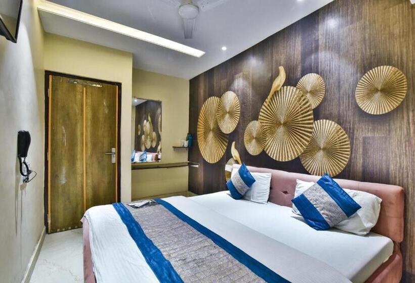 Номер Deluxe, Singh International, Amritsar