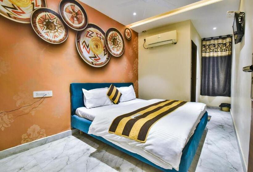 Номер Deluxe, Singh International, Amritsar