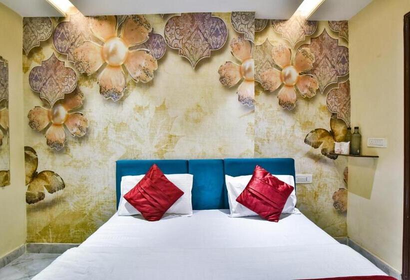 Номер Deluxe, Singh International, Amritsar