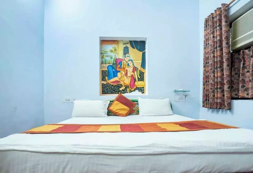 Chambre Deluxe, Swad Ri Dhani