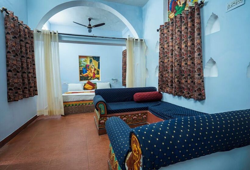 デラックスルーム, Swad Ri Dhani