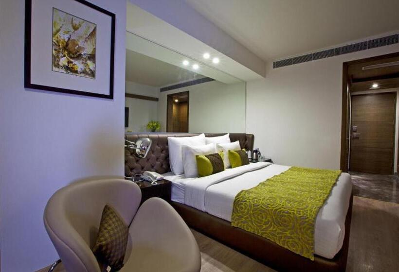 Номер Deluxe, The Altius A Boutiqe