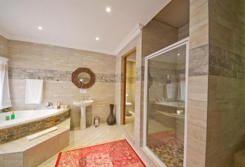 スイート, The Highlander Hotel Dullstroom