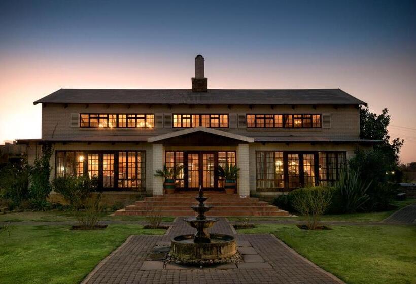 سوییت, The Highlander Hotel Dullstroom