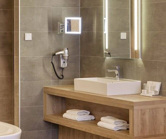 수피리어 룸, Van Der Valk Hotel Breda