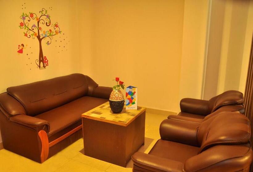 Suíte, Vinayaga Inn By Poppys Ooty