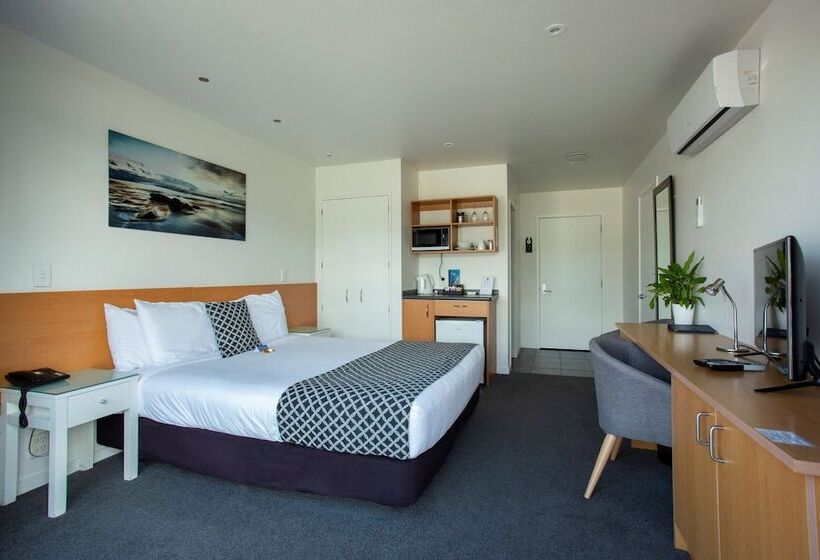 エクゼクティブワンルーム, Harbourside Lodge