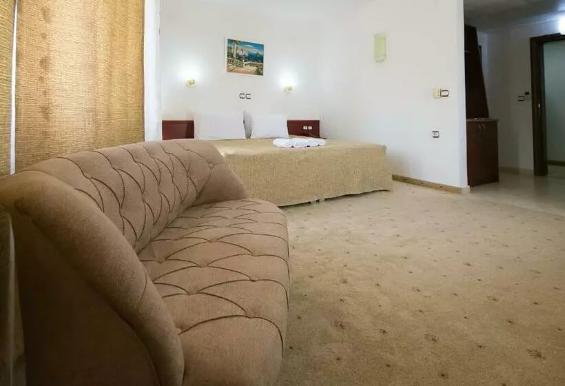 اتاق استاندارد, Nar Gevgelija