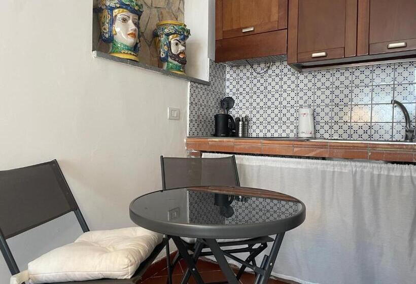 اتاق لوکس, Casa Scala