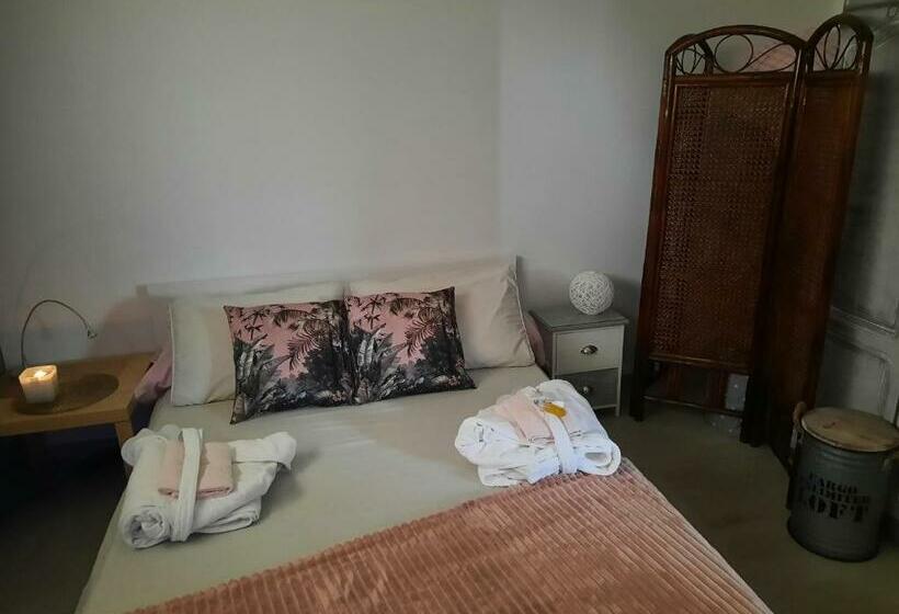 Номер Стандарт, La Maison De Marie