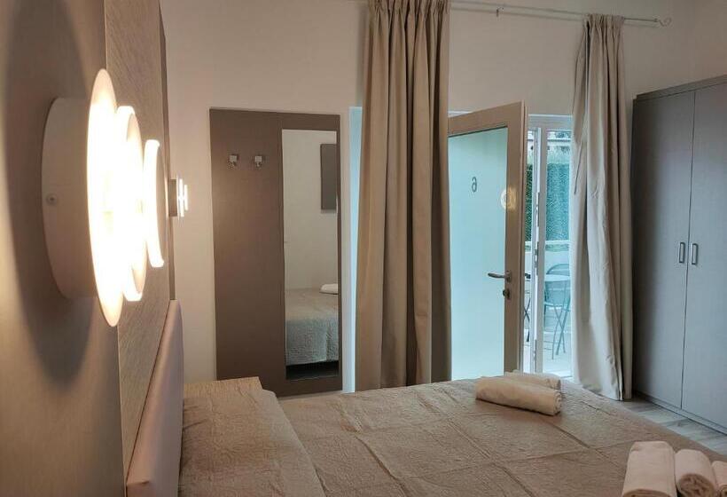 اتاق استاندارد با بالکن, Apfel Ar Holiday Home