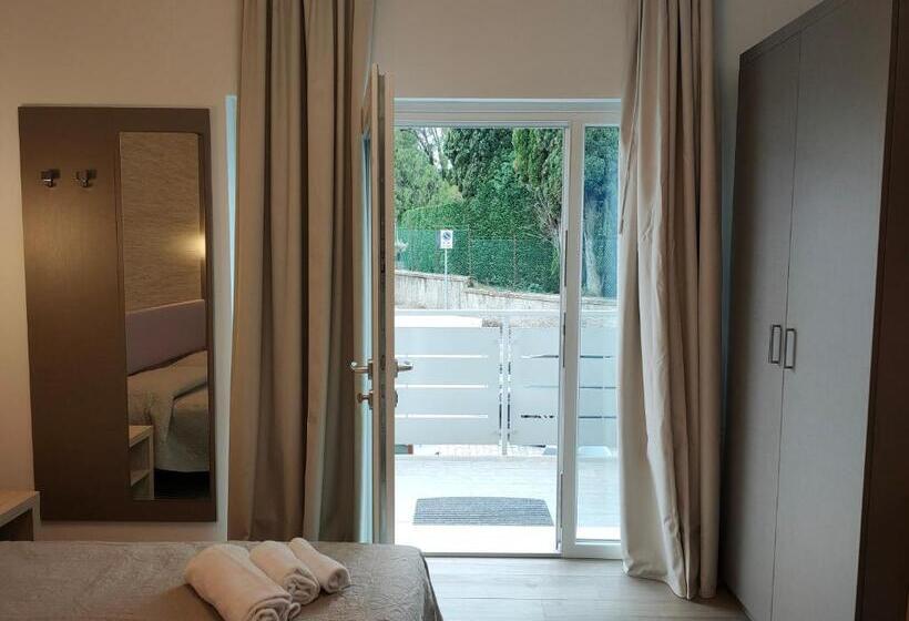 اتاق استاندارد با بالکن, Apfel Ar Holiday Home