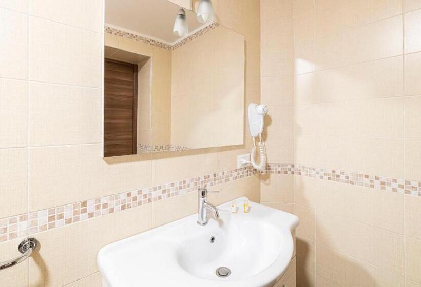 اتاق دوبلکس, Corso 138 By Domusextra