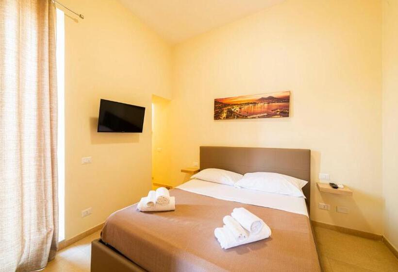 آپارتمان 1 خوابه با تراس, Corso 138 By Domusextra