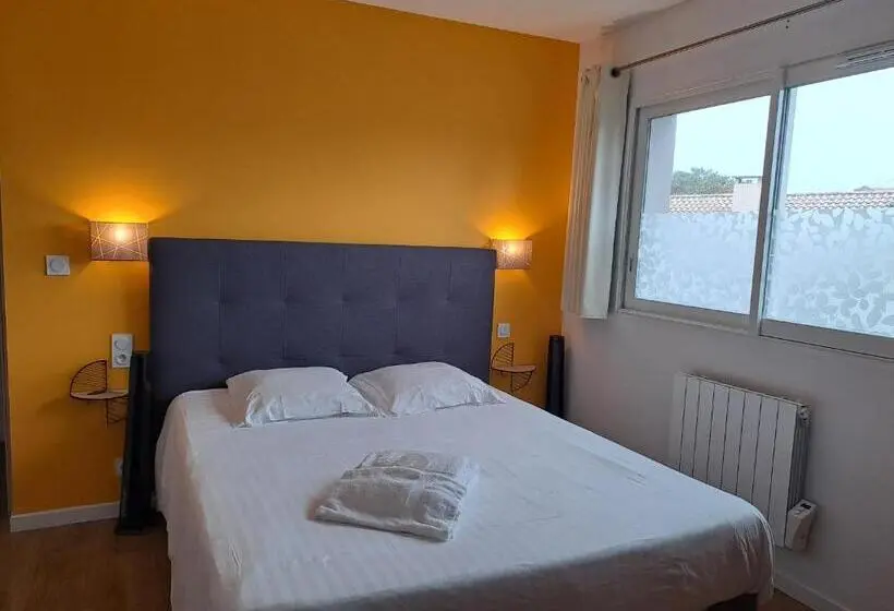 اتاق استاندارد, Hôtel L Auberge Canaulaise