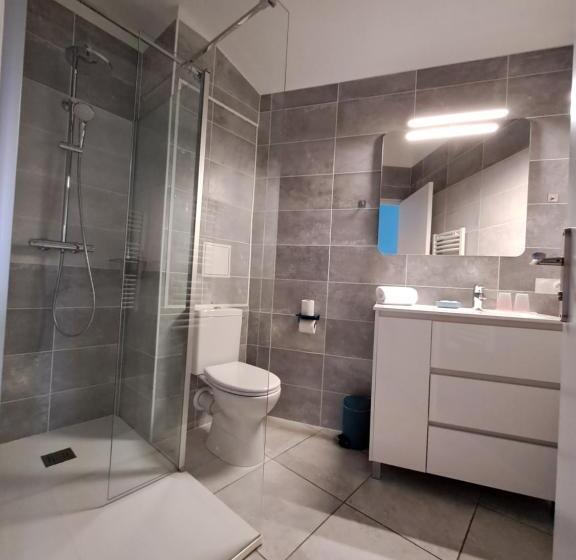 스탠다드 룸, Hôtel L Auberge Canaulaise