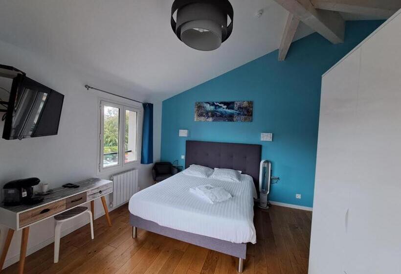 Номер Стандарт, Hôtel L Auberge Canaulaise