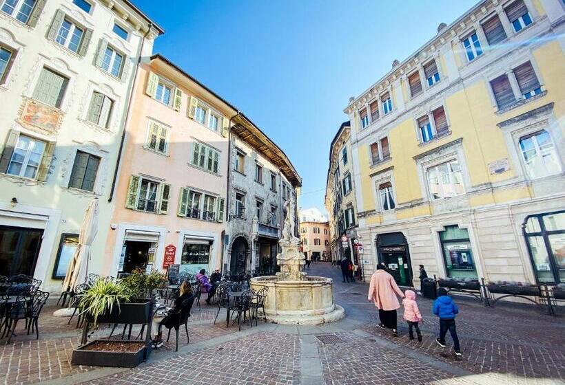 شقة غرفة واحدة, B&b Stella