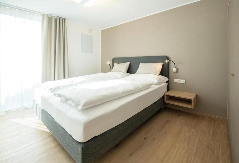 آپارتمان 1 خوابه با چشمانداز, Residence Amoret