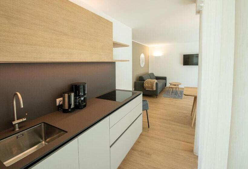 آپارتمان 1 خوابه همکف, Residence Amoret