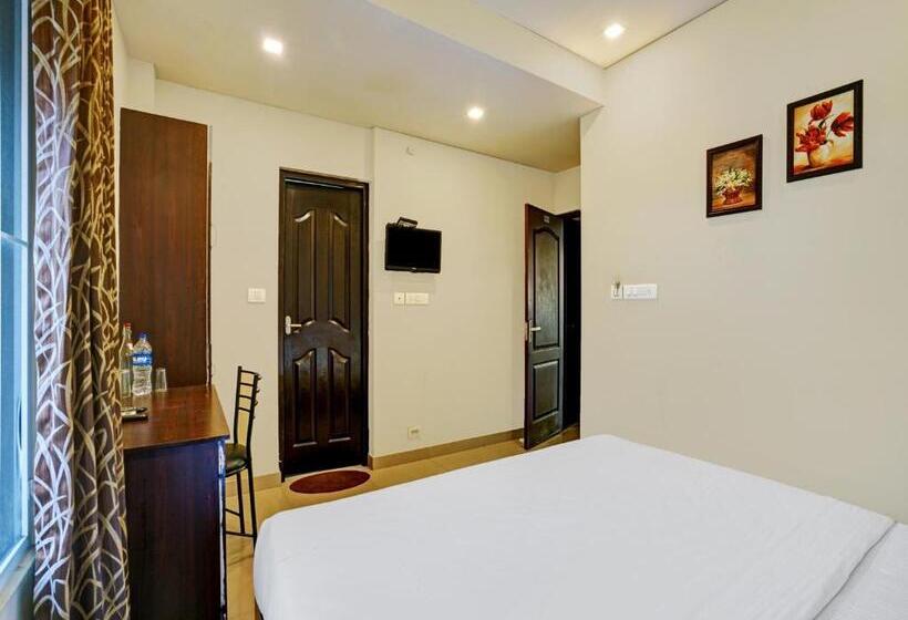 Номер Deluxe, Galaxy Inn