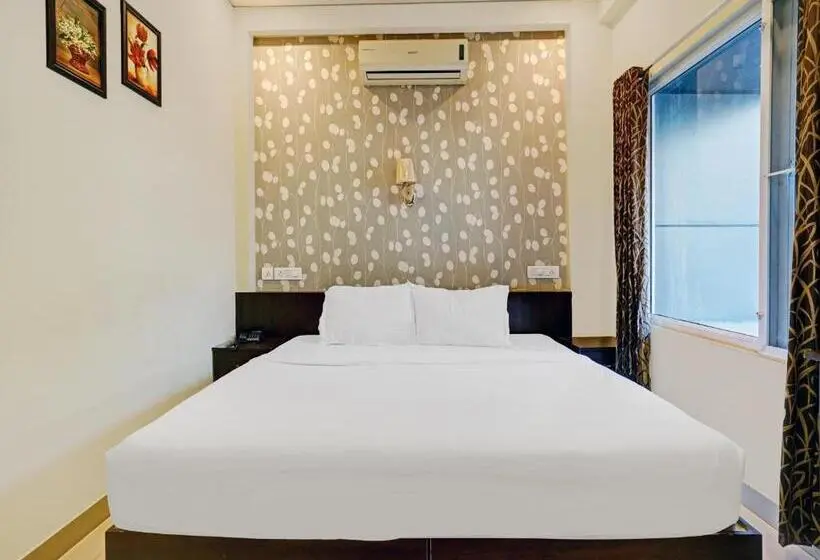 اتاق لوکس, Galaxy Inn