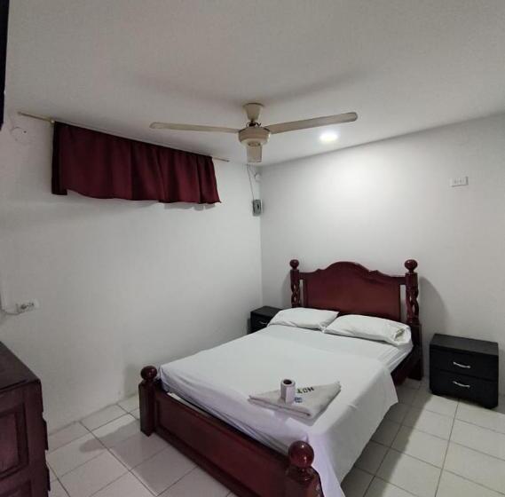 Номер Стандарт, Venecia