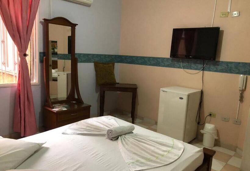 اتاق سوپریور, Los Corales Tulua