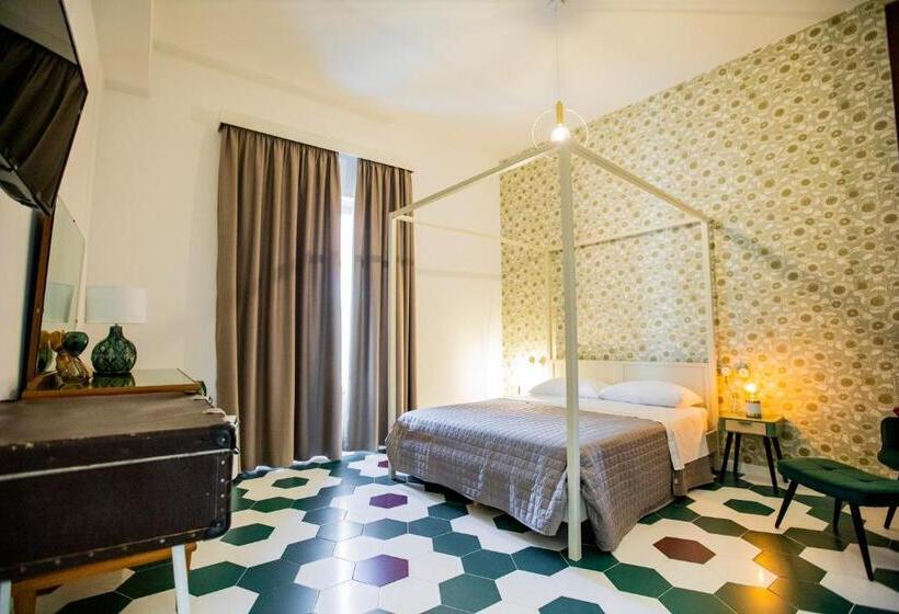 デラックスルーム, Suitetti Camere&relax