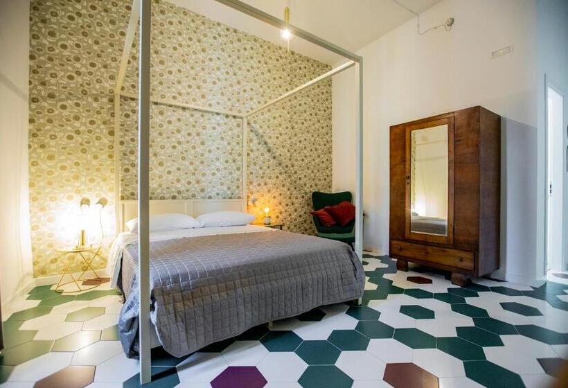 デラックスルーム, Suitetti Camere&relax